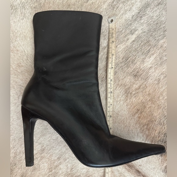 Steve Madden Triall Boots - Picture 6 of 6